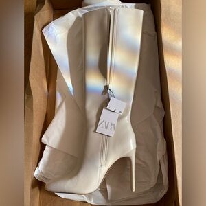 Zara Ivory Cream over knee high boots 7.5/38 NIB